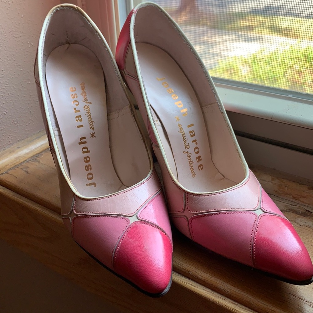 1950s Larose Pumps. Pink Print.  Never worn.